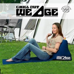 CKB LTD - Chill Out - Luchtbed - Campingstoel - Wedge Opblaasbare Ligstoel - Blauw Strandstoel 1 Persoons Volwassen Luchtbedden Kampeerstoel Vouwstoel Stoel Slaapmatje Slaapmatten Opvouwbaar Volwassenen Tuinstoel Opblaasstoel Kampeerstoelen Lucht -Aanbiedingen Kampeer Zen Winkel 1200x1200 476