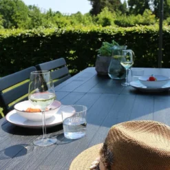 ERRO Vouwtafel - Houtlook - 180x74cm - Zwart 11 ERRO Vouwtafel - Houtlook - 180x74cm - Zwart -Aanbiedingen Kampeer Zen Winkel 800x1200 6