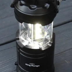 LED Camping Lamp 2 In 1 Hoge Kwaliteit - Zaklamp En Campinglamp - Inclusief AA Batterijen -Aanbiedingen Kampeer Zen Winkel 823x1200 1